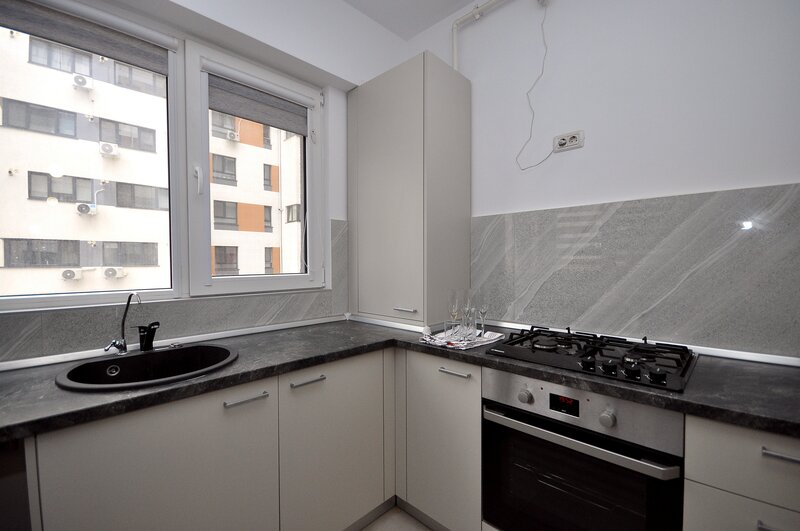 Rahova zona Jumbo Center, complexul Central Address, bloc nou an 2022,